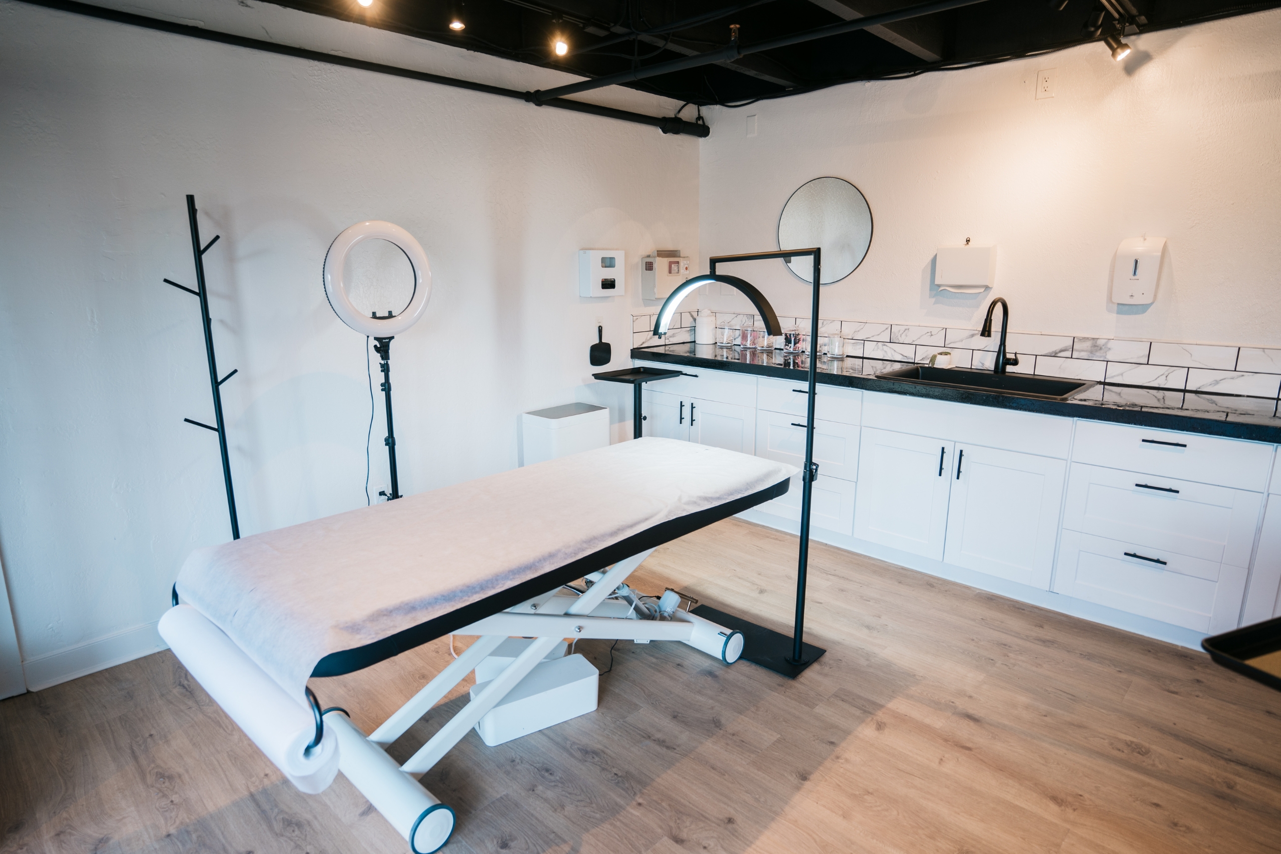How To Find Affordable Aesthetics In UK